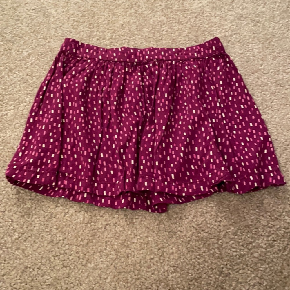 Mauve light weight skirt for girl!